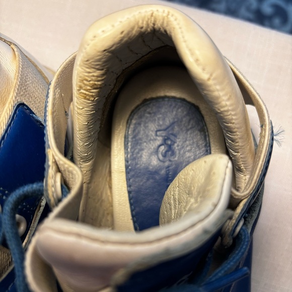 Men’s 7.5 Y-3 shoes in fair condition - Picture 8 of 9